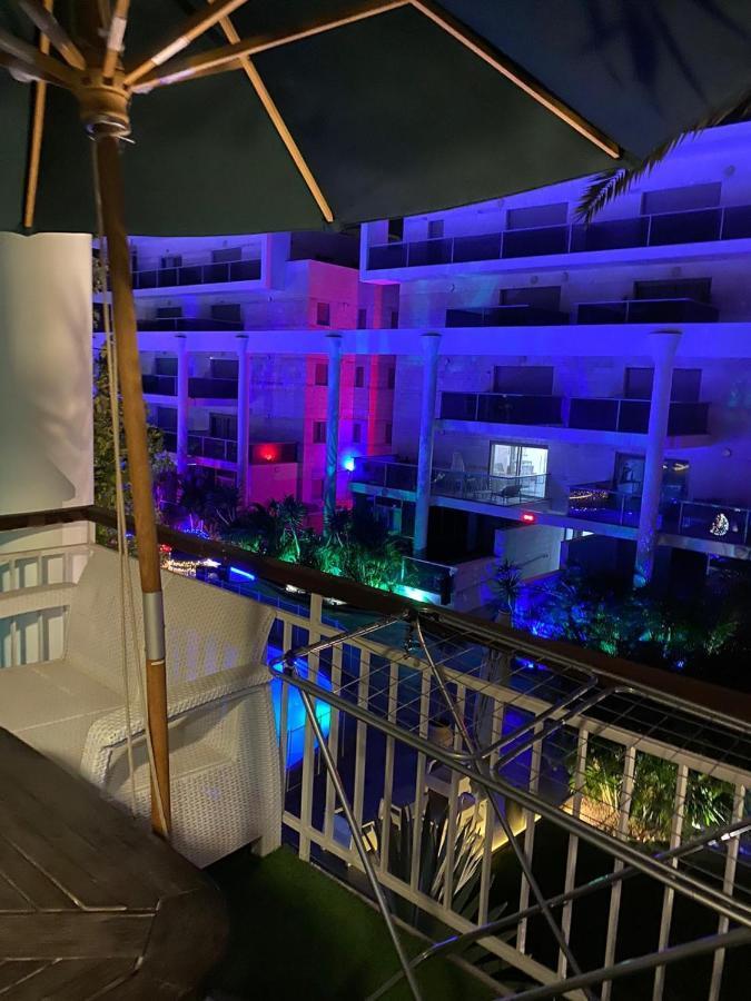 Royal Park Apartment *